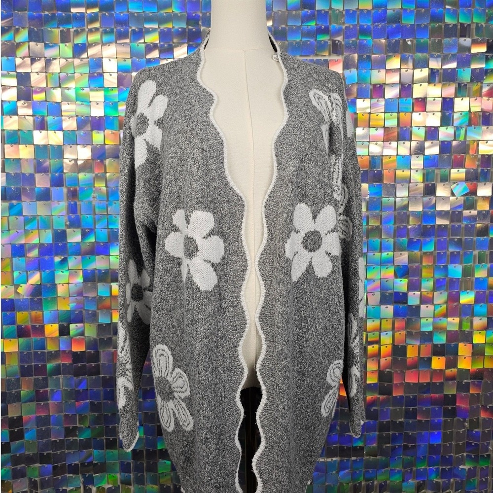 Bloomchic Daisy Floral Cardigan Womens 14-16 Grey Scalloped Open Front Sweater